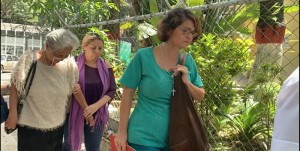 familiares de acosta arévalo