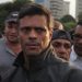 [FOTOS Y VIDEOS] Funcionarios del Sebin Allanan y roban la casa de Leopoldo López en Caracas